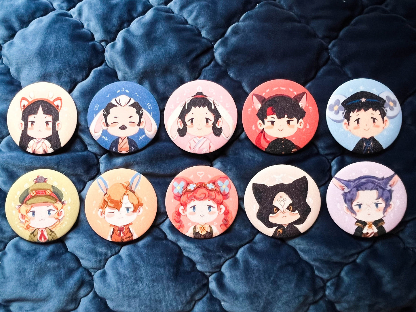 TGAA Glitter Button Pins